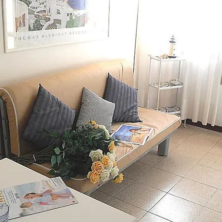 Apartment Marinella *